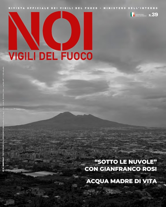 copertina noi vigili del fuoco