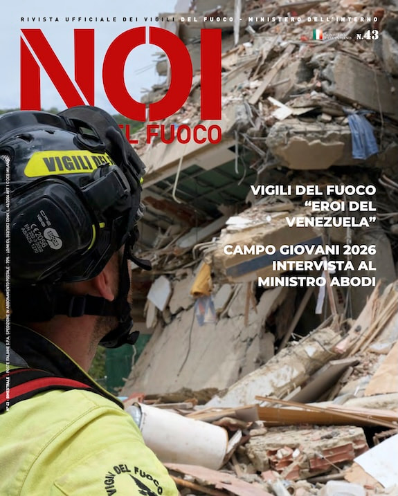 copertina noi vigili del fuoco